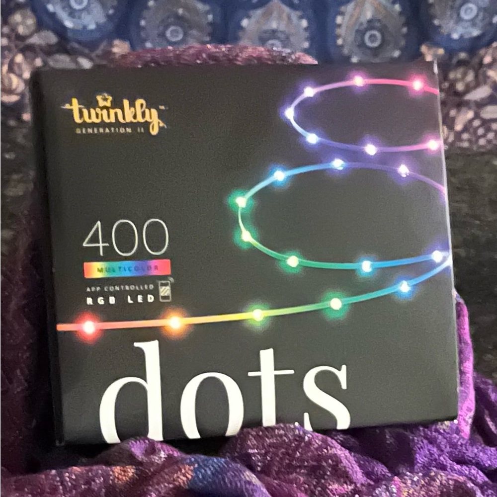 twinkly dots SmartLights 400 RGBLED Dot String Lights (Configure to any Holiday)